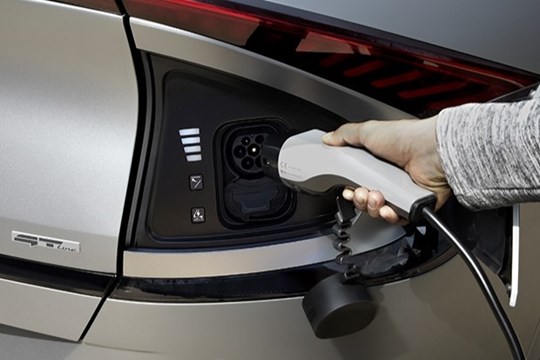 Busting 10 Common Electric Car Myths